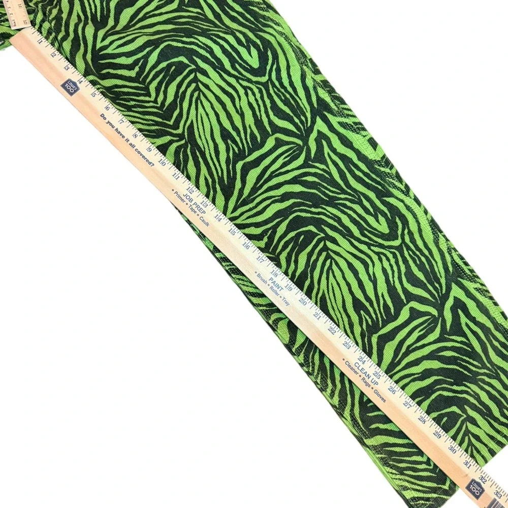BDG Wide Leg Urban Outfitters Corduroy Pants 29 x 32 Juno Green Zebra Carpenter